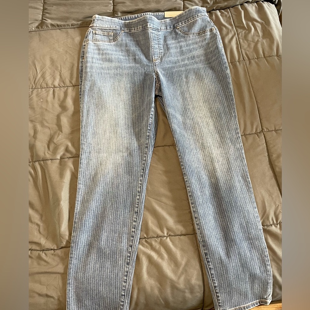 Chico's Railroad Stripe Pull-On (PO) Jegging Jeans size 16